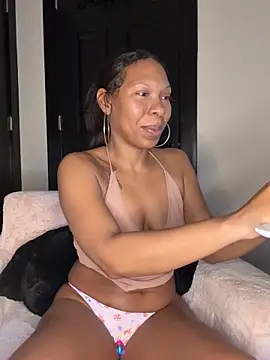 Snapshot of __suki chatting on October 20, 7:58 pm suki online show from October 20, 7:58 pm