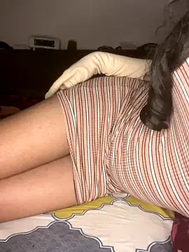 pranjal00000 online show from December 1, 12:55 am