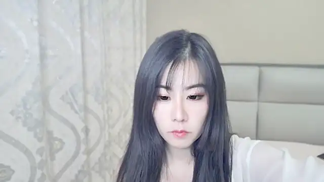 Snapshot of XIAOYU7-2025 chatting on October 14, 1:01 pm XIAOYU7-2025 online show from October 14, 1:01 pm