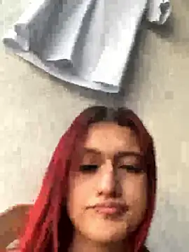 Caroline daring online show from March 4, 10:28 pm