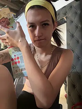 Caroline daring online show from June 2, 5:13 pm