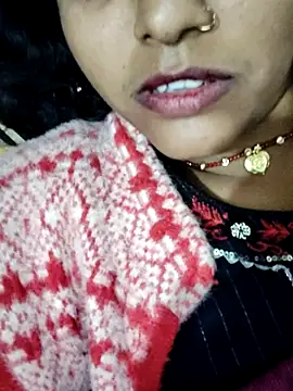 SweetKomal89 online show from January 14, 6:33 pm