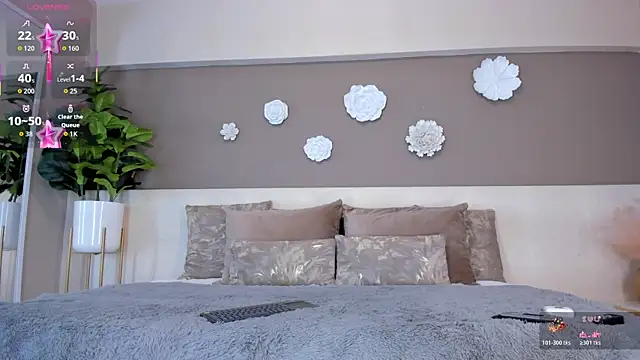 VictoriaShelby online show from January 9, 12:01 pm