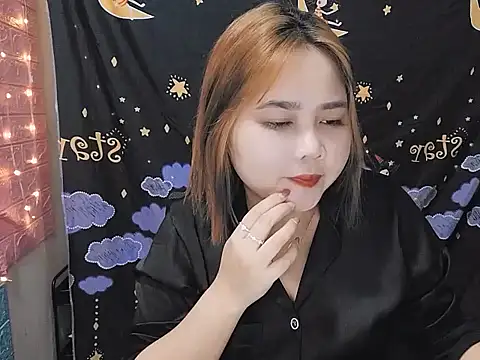 Nhan7868 online show from October 16, 1:52 pm