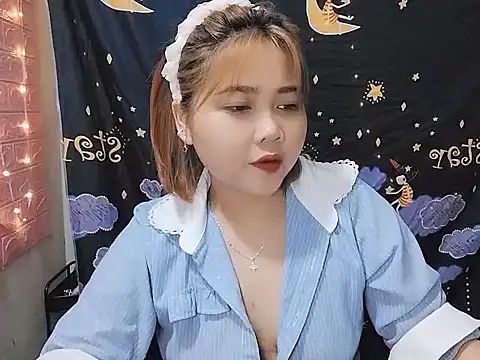 Nhan7868 online show from October 15, 11:57 pm