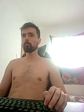 Snapshot of Arthur_Rj_21 chatting on September 18, 6:22 pm Arthur Rj 21 online show from September 18, 6:22 pm