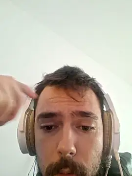 Snapshot of Arthur_Rj_21 chatting on September 14, 4:51 pm Arthur Rj 21 online show from September 14, 4:51 pm