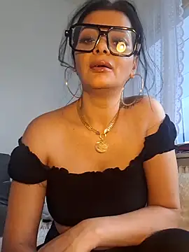 Pillango1212 online show from November 2, 11:48 am