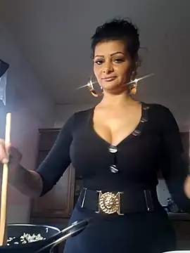 Pillango1212 online show from November 27, 12:05 pm