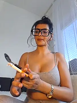 Pillango1212 online show from October 30, 9:29 am