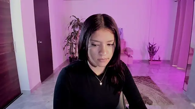 Candy fox 19 online show from December 19, 12:40 pm