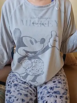 Lamya-dalo3a online show from April 3, 2:34 pm