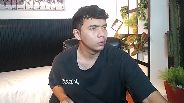 Snapshot of titanxero chatting on November 27, 1:00 pm titanxero online show from November 27, 1:00 pm