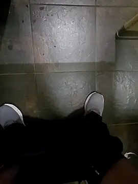 Snapshot of maxelbueno chatting on September 23, 8:49 pm maxelbueno online show from September 23, 8:49 pm