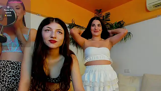 dark summer online show from September 14, 1:22 pm