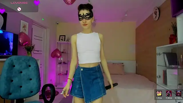 dark summer online show from March 18, 5:36 pm