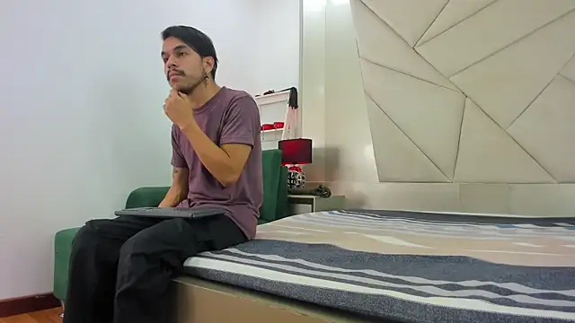 Harald Smed online show from November 4, 1:15 pm