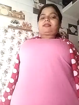 Snapshot of Hot-Pooja25 chatting on February 4, 2:17 am Hot-Pooja25 online show from February 4, 2:17 am