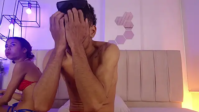 hot people1 online show from March 28, 2:07 pm