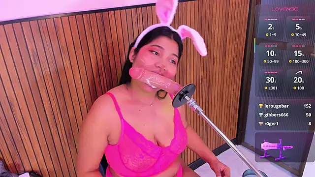 Snapshot of mysticlatina1 chatting on October 30, 12:03 pm mysticlatina1 online show from October 30, 12:03 pm