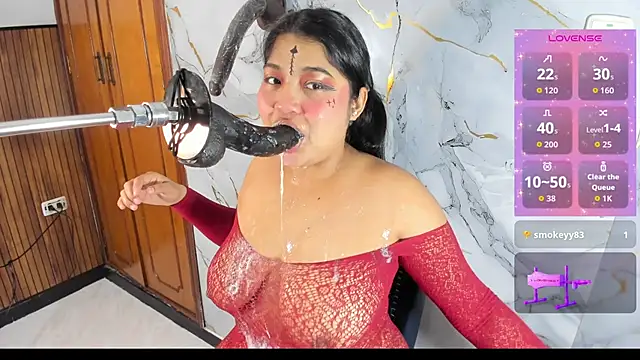 Snapshot of mysticlatina1 chatting on May 24, 1:44 pm mysticlatina1 online show from May 24, 1:44 pm
