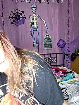 BabygurlJay online show from November 12, 2:26 am