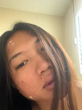 Snapshot of cassie_cakes chatting on November 24, 6:02 am cassie cakes online show from November 24, 6:02 am