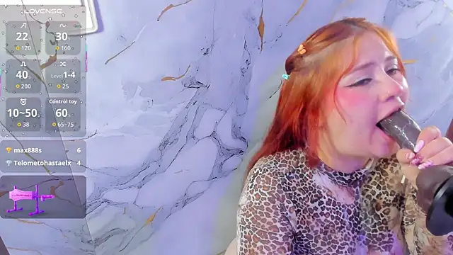 alana glasses online show from December 21, 4:03 am