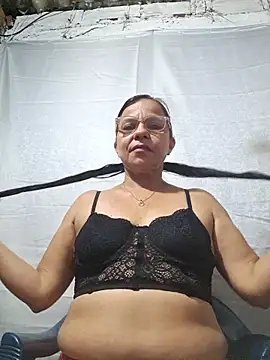 Lucerito-Hot online show from April 8, 1:12 pm