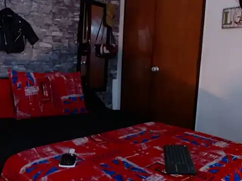 Inferno Molly online show from December 3, 4:13 am