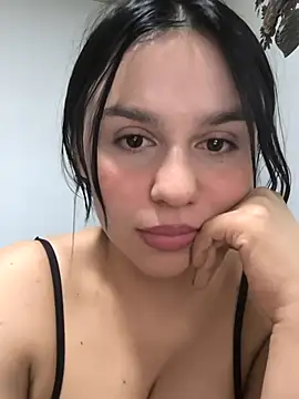 Daniela-rosee online show from March 25, 4:01 am