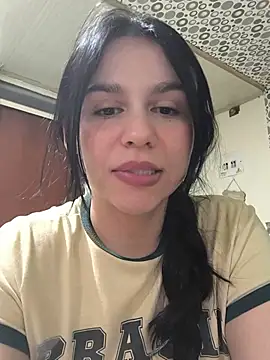 Snapshot of Daniela-rosee chatting on July 2, 3:18 am Daniela-rosee online show from July 2, 3:18 am