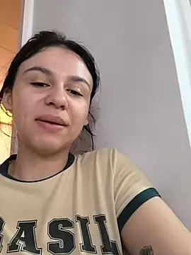 Snapshot of Daniela-rosee chatting on July 9, 4:06 pm Daniela-rosee online show from July 9, 4:06 pm