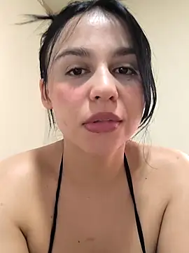 Daniela-rosee online show from March 28, 9:27 pm