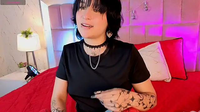 RobinBennett online show from April 19, 6:10 pm