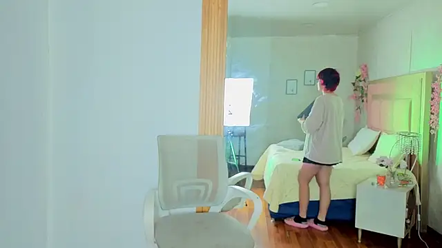 RobinBennett online show from February 1, 12:25 pm