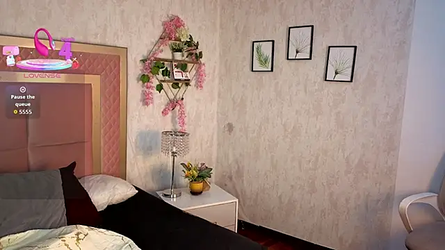 RobinBennett online show from November 30, 12:17 pm