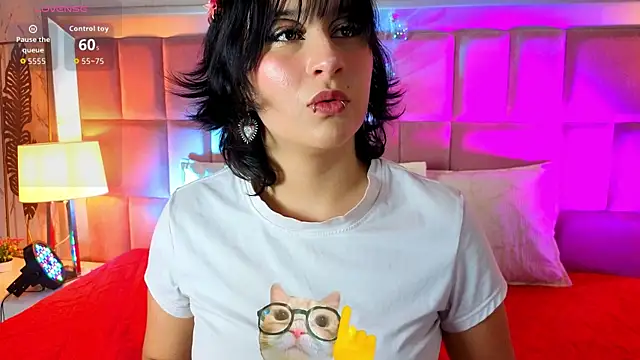 Snapshot of RobinBennett chatting on May 28, 1:06 pm RobinBennett online show from May 28, 1:06 pm