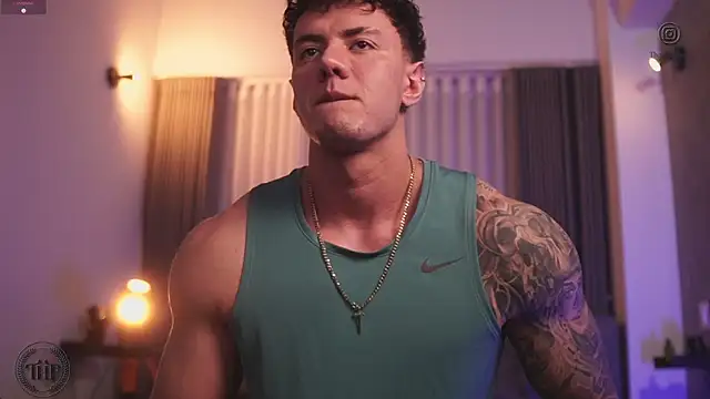 Thomas Falcon online show from October 22, 11:25 pm