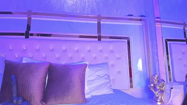 Cameron Hearts online show from February 16, 12:26 pm