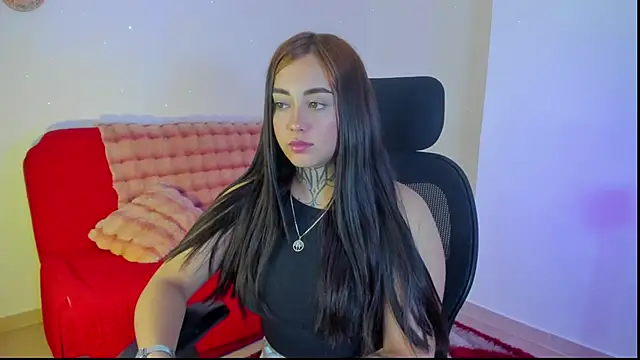 Snapshot of SofiaBermudez chatting on November 15, 4:49 am SofiaBermudez online show from November 15, 4:49 am