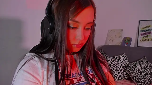 SofiaBermudez online show from February 13, 1:49 am