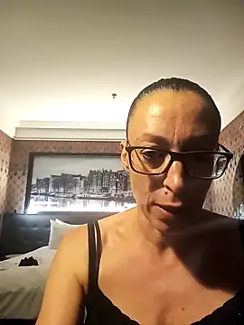 Astrid3 online show from September 30, 8:59 pm