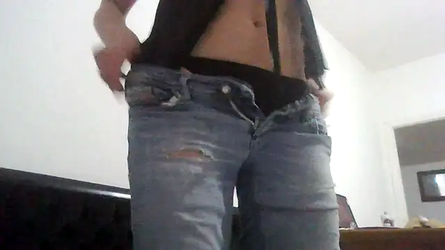 Astrid3 online show from February 21, 8:00 pm