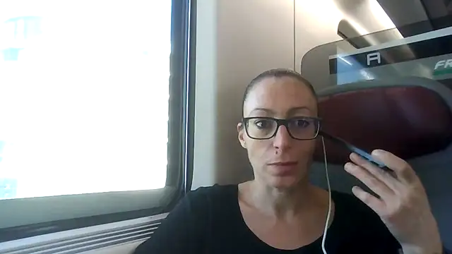 Astrid3 online show from October 9, 8:26 am