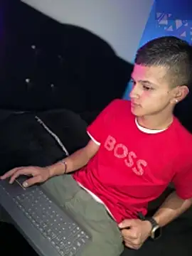 Boyxcock7 online show from May 28, 4:31 am