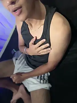 Boyxcock7 online show from May 24, 8:14 am