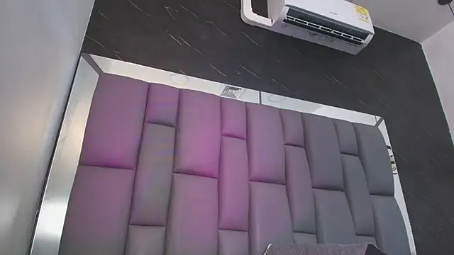 kissme luna online show from March 10, 7:07 pm