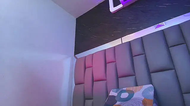 kissme luna online show from September 30, 7:09 pm