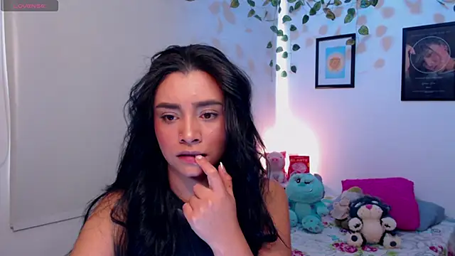 MarilynWhite  online show from October 14, 5:57 pm